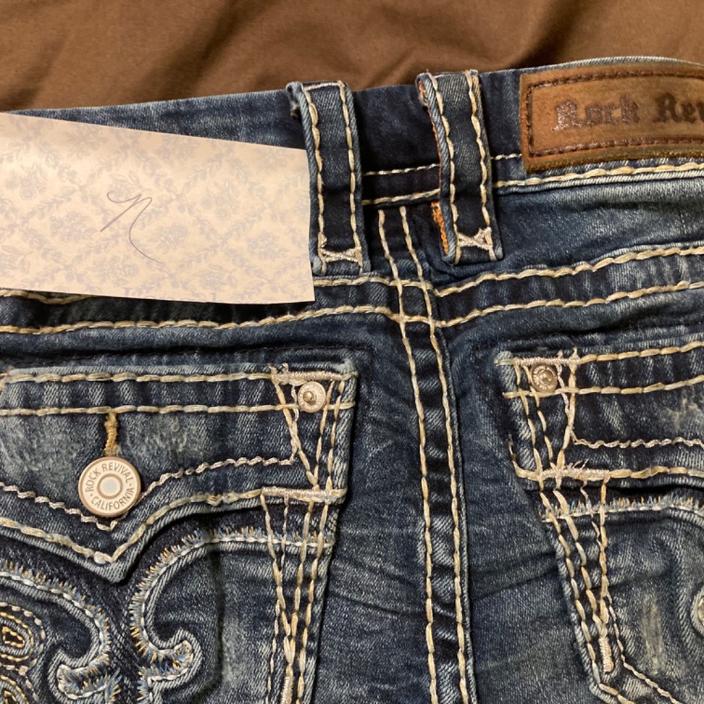 Rock Revival Jeans - Picture 8 of 8